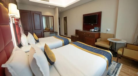 Ramee Guestline Hotel Qurum Vacation rental in Muscat