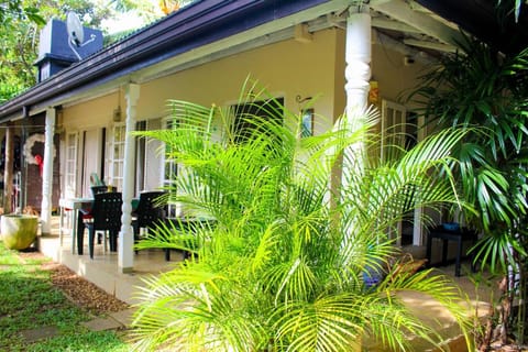 Anne's Maisonnette Vacation rental in Galle