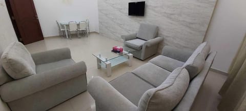 Dar Al Deyafa Hotel Apartments Apartment hotel in Muscat