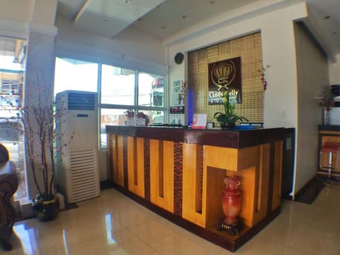 Cindy Kelly Hotel Vacation rental in Olongapo