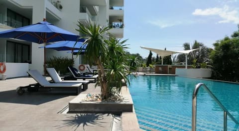 Sansuri Phuket Apartment hotel in Choeng Thale