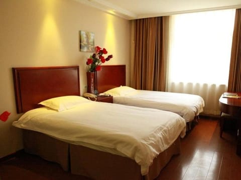 GreenTree Inn Beijing Yanshan Shihua Express Hotel Hotel in Beijing