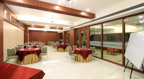 Hotel Sona South City Vacation rental in Gurugram