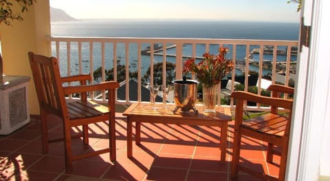 Albatross House Bed and Breakfast in Cape Town