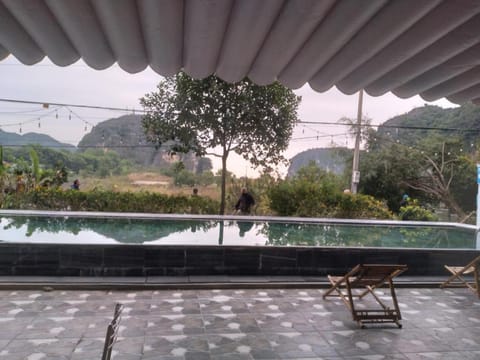 Tam Coc Panorama Hotel Restaurant and Vegan  Vacation rental in Laos