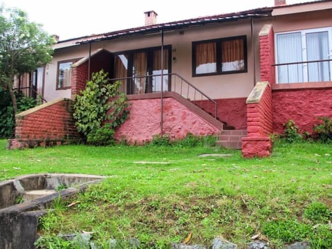 Hotel Lakeview Ooty Vacation rental in Ooty