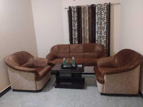 OYO Shooolin Homestay Vacation rental in Calangute