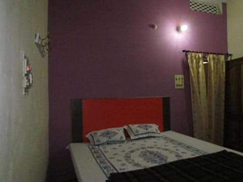 Ishan Paying Guest House Vacation rental in Varanasi