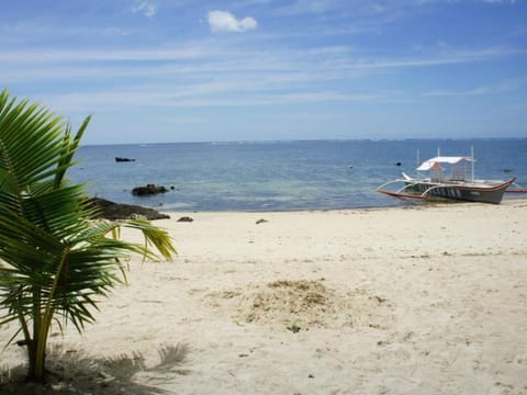 Siargao Inn Beach Resort Resort in General Luna