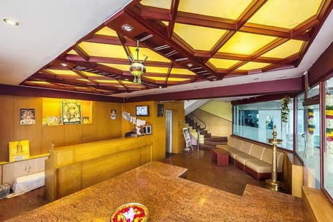 Hotel Shreenithi Hotel in Madurai
