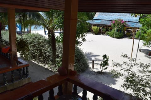 Seaboard Bungalow Resort in Ko Pha-ngan Sub-district