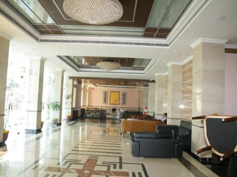 Hotel Saffron Kiran Hotel in Noida