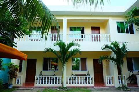 Fiesta Haus Resort Resort in Boracay
