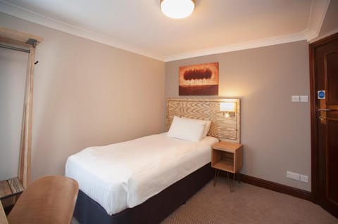 Shah of Persia, Poole by Marston's Inns Vacation rental in Poole