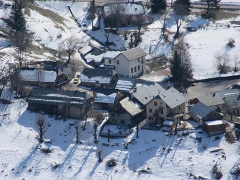 Chalet 1200 Vacation rental in Saint-François-Longchamp