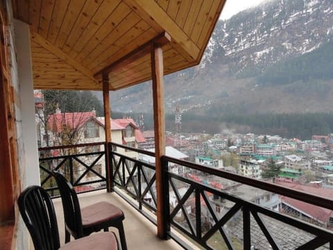 Mountain Trail Manali Hotel Vacation rental in Manali