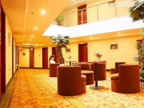 Greentree Inn Zaozhuang Taishan Road Shituanxiao Express Hotel Hotel in Jiangsu