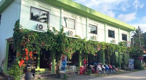 Maehaad Guest House Vacation rental in Ko Pha-ngan Sub-district