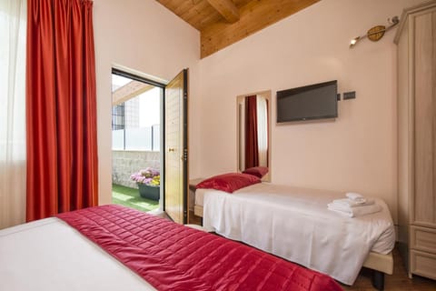 Simon Hotel Vacation rental in Pomezia