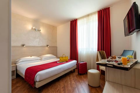 Simon Hotel Vacation rental in Pomezia