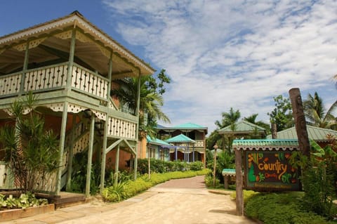 Country Country Beach Cottages Hôtel in Westmoreland Parish