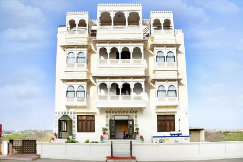 Hotel Royal Pratap Niwas Vacation rental in Udaipur