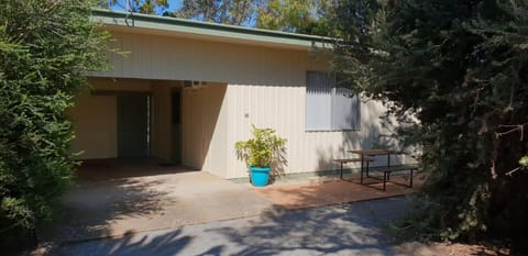 Modra's Apartments Vacation rental in Tumby Bay