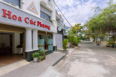 Hoa Cúc Phương Hotel Dĩ An - Bình Dương Vacation rental in Ho Chi Minh City