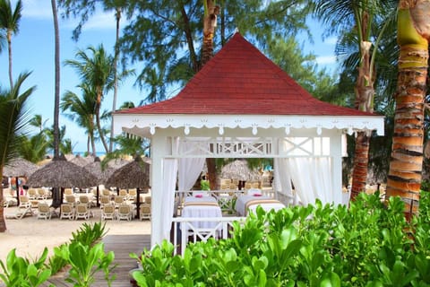 Bahia Principe Luxury Esmeralda - All Inclusive Resort in Punta Cana