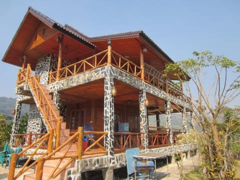 Nidahommok Resort Resort in Laos