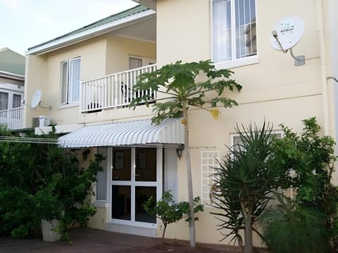 Sommersby Guest House Vacation rental in Durban