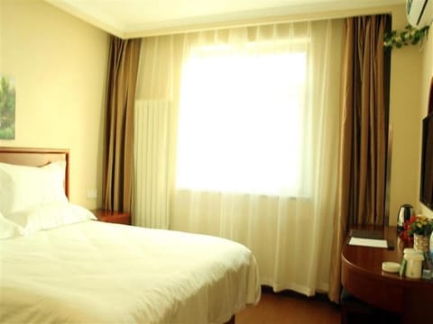 GreenTree Inn Hebei Langfang Dachang South HuaAn Road Express Hotel Hotel in Tianjin