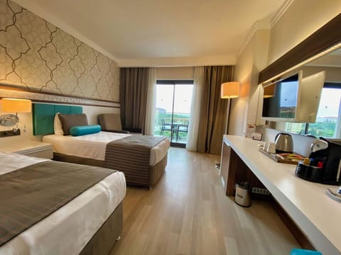 Luna Blanca Resort & Spa - Ultra All Inclusive Hotel in Side