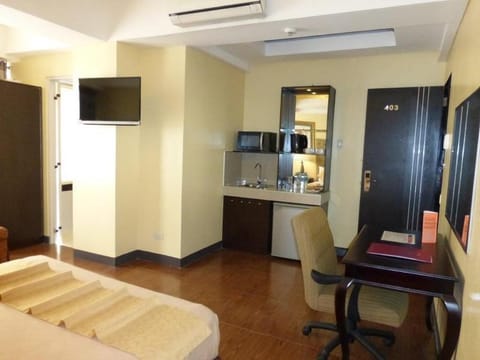 Silver Oaks Hotel And Suite Hotel in Manila City