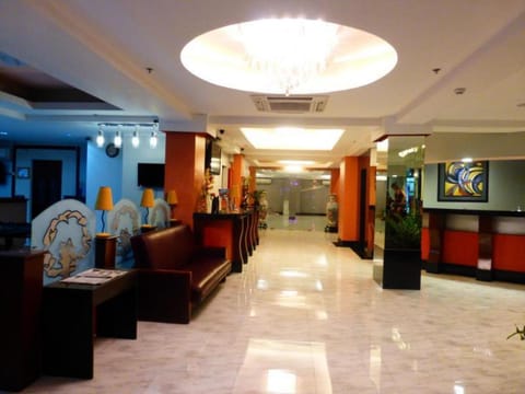Silver Oaks Hotel And Suite Hotel in Manila City