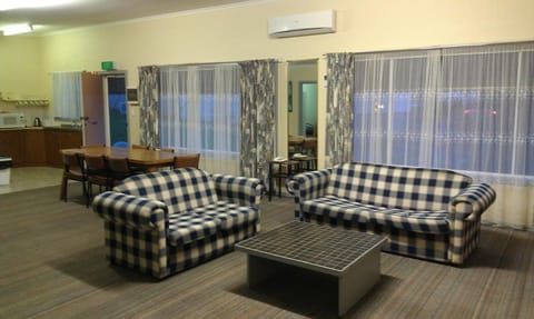 Avalon Motel Vacation rental in Mount Gambier