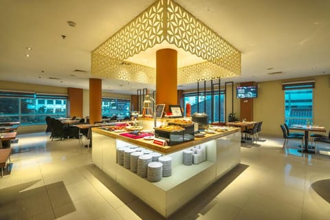 Crown Prince Hotel Surabaya Managed by Midtown Indonesia Hotels Vacation rental in Surabaya