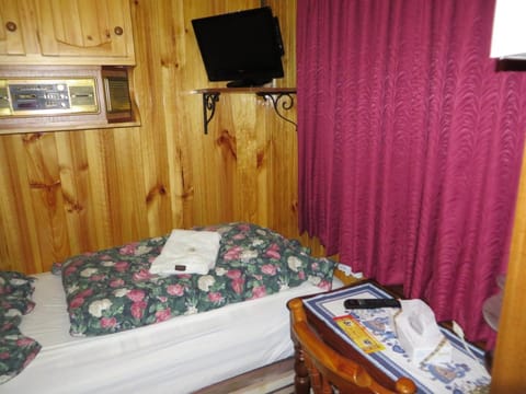 Karelia Alpine Lodge Vacation rental in Falls Creek