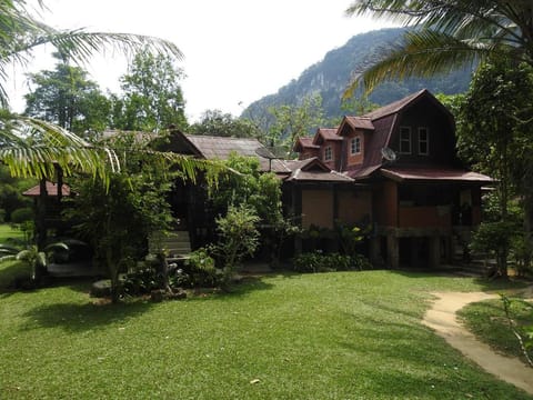 Khao Sok Nature Resort Vacation rental in Khlong Sok