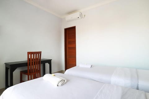 The Wina Echo Beach Guest House Bed and Breakfast in North Kuta