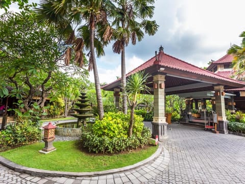 Kuta Puri Bungalows, Villas and Resort Vacation rental in Kuta