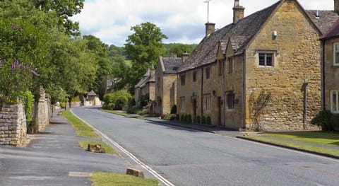 Davenford Cotswold Gardens Vacation rental in Stow-on-the-Wold