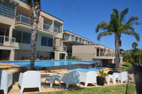 The Bluff Resort Apartments Vacation rental in Encounter Bay