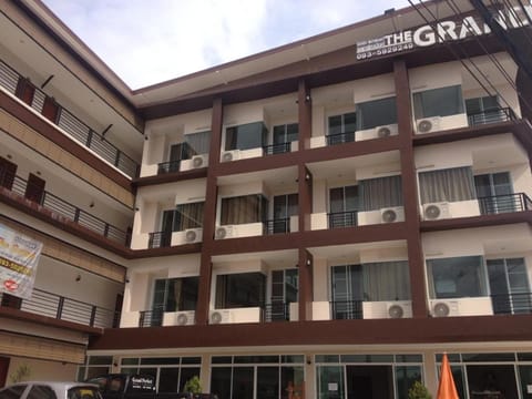 The Grand Apartment Inn in Laos