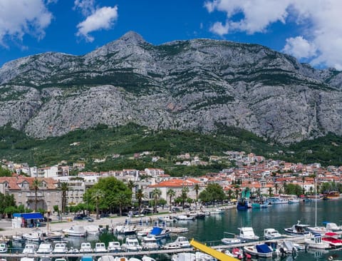 Aparthotel Miramare Vacation rental in Makarska