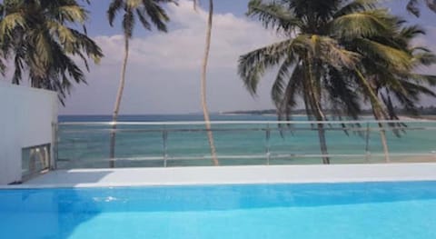 Cool Beach Hotel Vacation rental in Hikkaduwa