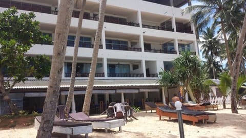 Cool Beach Hotel Vacation rental in Hikkaduwa