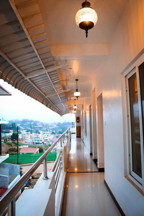 Al Woodlands Residency (Un-married and Stag groups not allowed) Vacation rental in Ooty