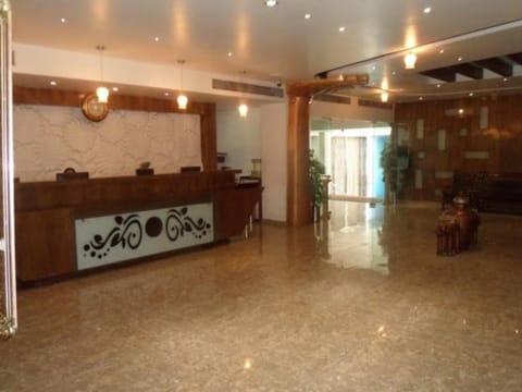 Hotel Maan Residency Hotel in Ahmedabad