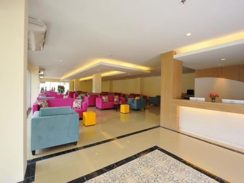 R-Con Hotel @ Siam Hotel in Pattaya City